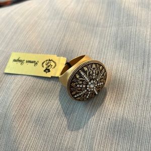 Premier designs lemons ring. Size 7.